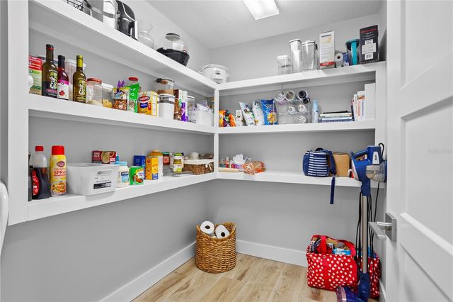 223 PALM ISLAND SW, Clearwater, FL 33767