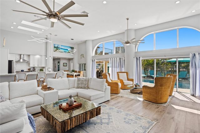 223 PALM ISLAND SW, Clearwater, FL 33767