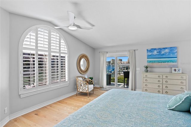 223 PALM ISLAND SW, Clearwater, FL 33767