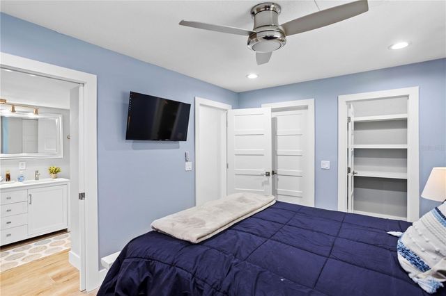 223 PALM ISLAND SW, Clearwater, FL 33767