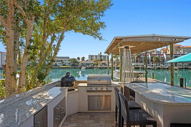 223 PALM ISLAND SW, Clearwater, FL 33767