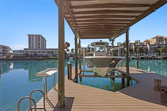 223 PALM ISLAND SW, Clearwater, FL 33767