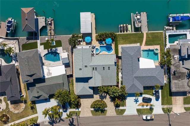 223 PALM ISLAND SW, Clearwater, FL 33767