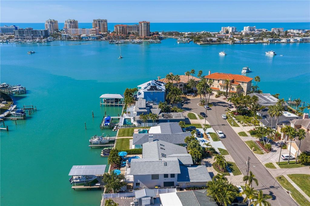 223 PALM ISLAND SW, Clearwater, FL 33767