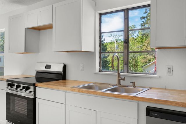 1631 Dogwood Drive, Chattanooga, TN 37406