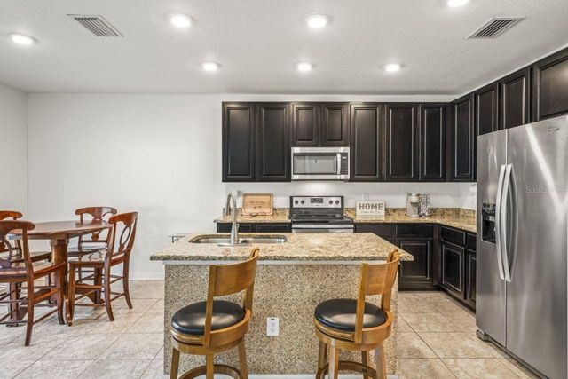 571 OLD WINDSOR WAY, Spring Hill, FL 34609