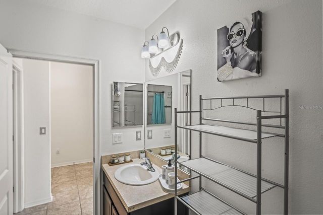 571 OLD WINDSOR WAY, Spring Hill, FL 34609