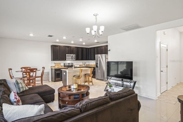 571 OLD WINDSOR WAY, Spring Hill, FL 34609