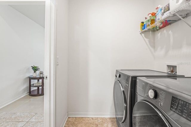 571 OLD WINDSOR WAY, Spring Hill, FL 34609