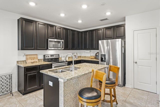 571 OLD WINDSOR WAY, Spring Hill, FL 34609