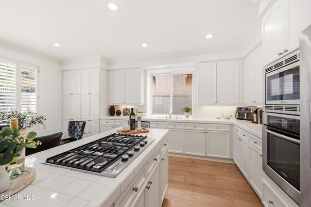3161 White Cedar Place, Thousand Oaks, CA 91362