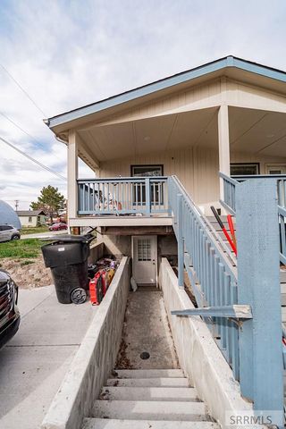 255 Franklin Street, Firth, ID 83236