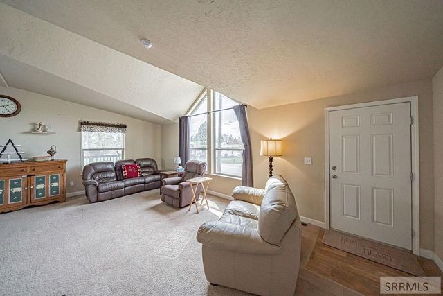255 Franklin Street, Firth, ID 83236