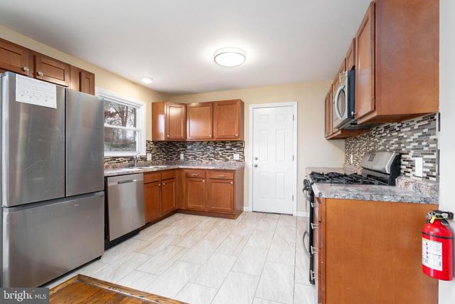 1107 SHARP RD, Vineland, NJ 08360