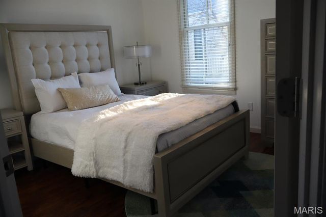 3430 E Lime Kiln B, St Charles, MO 63301