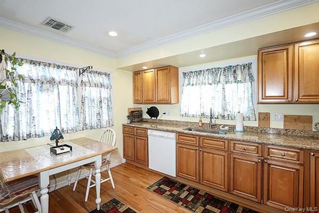 100 Laux Place, North Bellmore, NY 11710