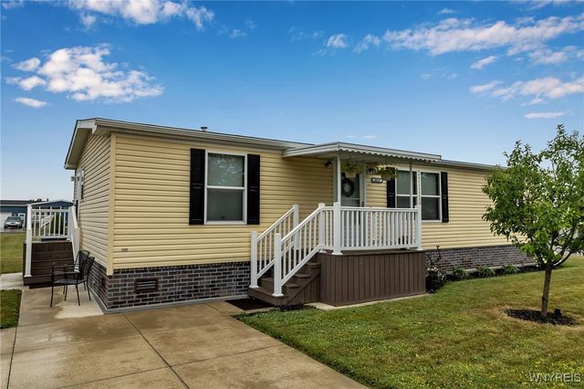 4026 Seneca Parkway, Niagara, NY 14304