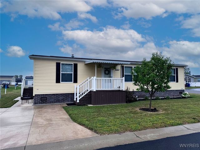 4026 Seneca Parkway, Niagara, NY 14304