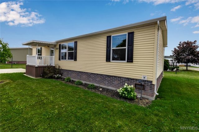 4026 Seneca Parkway, Niagara, NY 14304