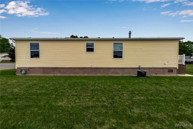 4026 Seneca Parkway, Niagara, NY 14304