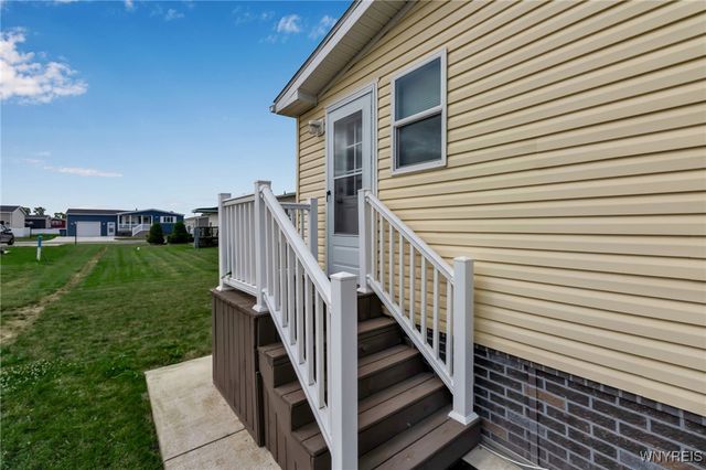 4026 Seneca Parkway, Niagara, NY 14304