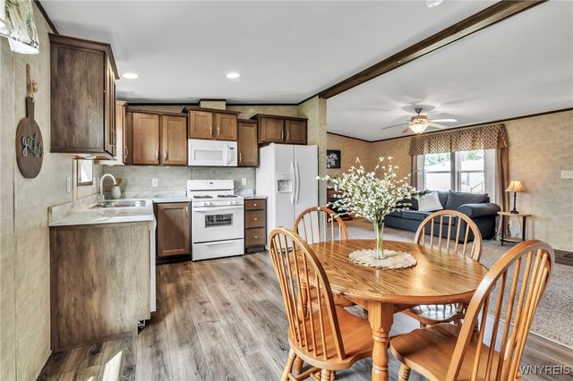 4026 Seneca Parkway, Niagara, NY 14304