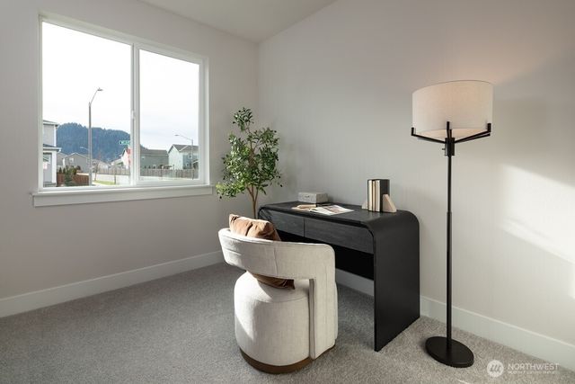 629 Barquist Lane N, Enumclaw, WA 98022