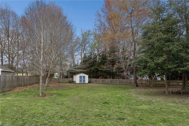 7294 Jeanne DR, Gloucester, VA 23061