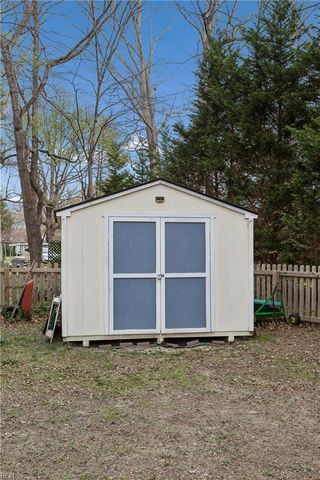 7294 Jeanne DR, Gloucester, VA 23061