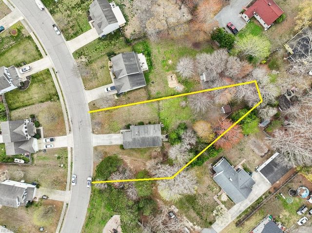 7294 Jeanne DR, Gloucester, VA 23061