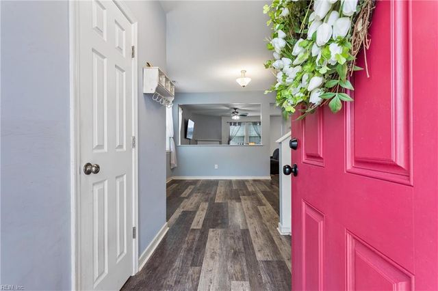 7294 Jeanne DR, Gloucester, VA 23061