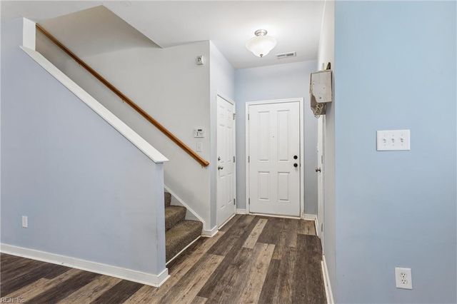 7294 Jeanne DR, Gloucester, VA 23061