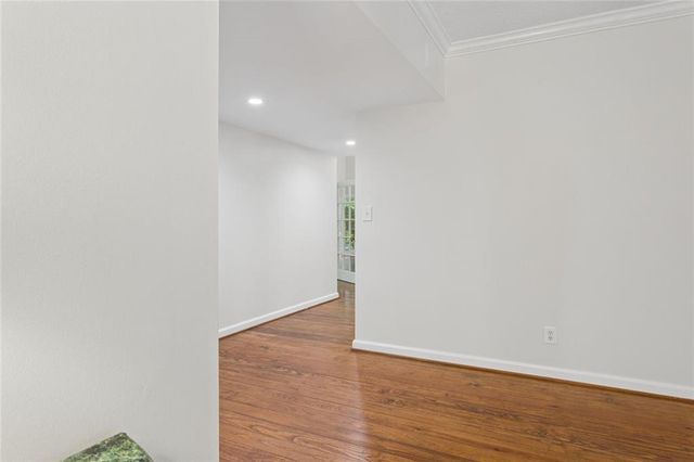 2765 Peachtree Road 6, Atlanta, GA 30305