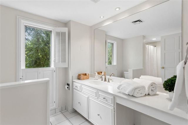 2765 Peachtree Road 6, Atlanta, GA 30305