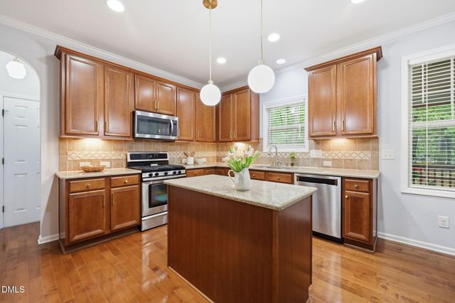 162 Gathering Place, Durham, NC 27713
