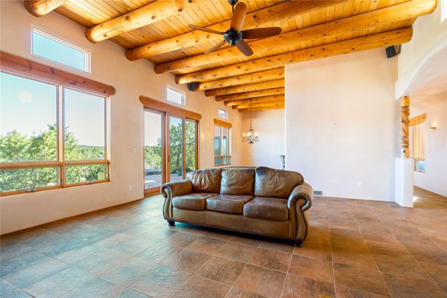 25 Buen Pastor, Santa Fe, NM 87508