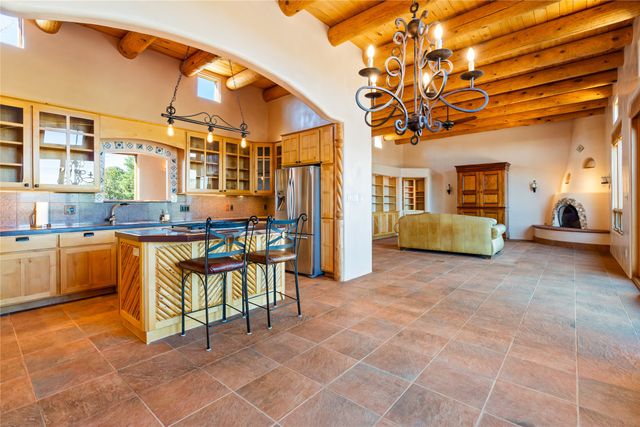 25 Buen Pastor, Santa Fe, NM 87508