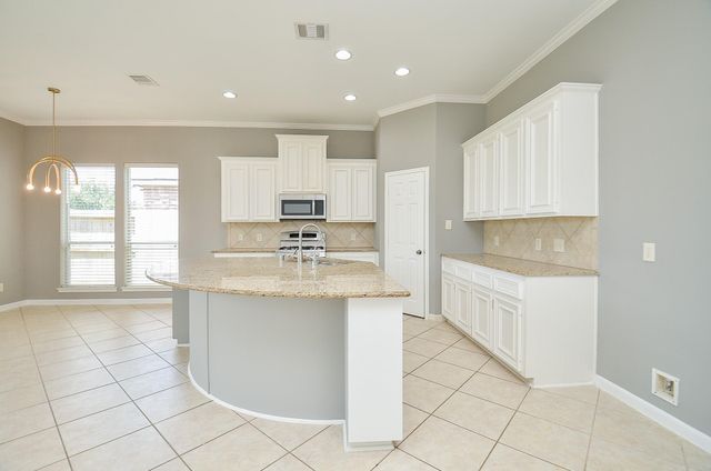 3910 Jade Cove Lane, Sugar Land, TX 77479