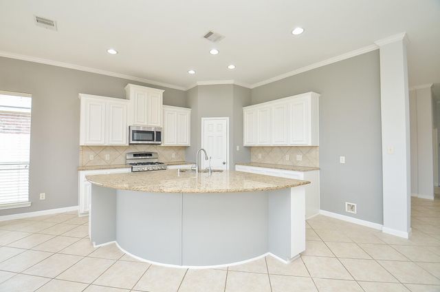 3910 Jade Cove Lane, Sugar Land, TX 77479