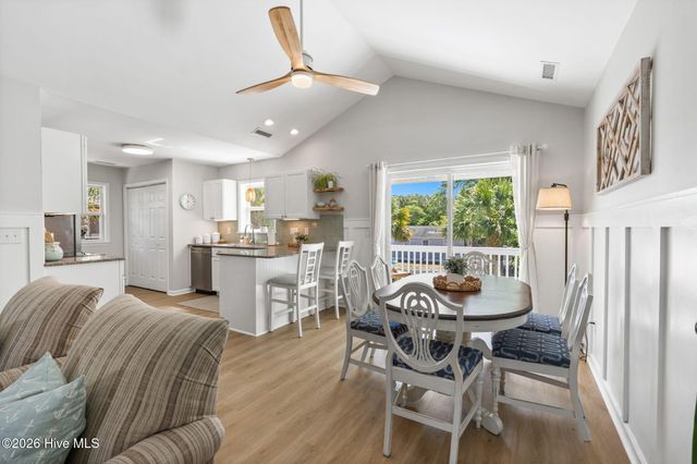 110 NE 17th Street, Oak Island, NC 28465