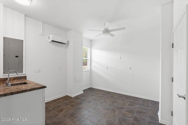 110 NE 17th Street, Oak Island, NC 28465