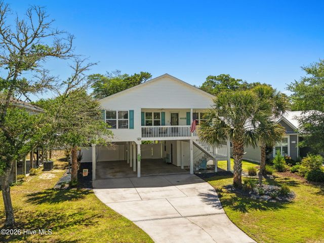 110 NE 17th Street, Oak Island, NC 28465