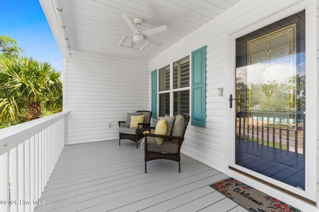 110 NE 17th Street, Oak Island, NC 28465