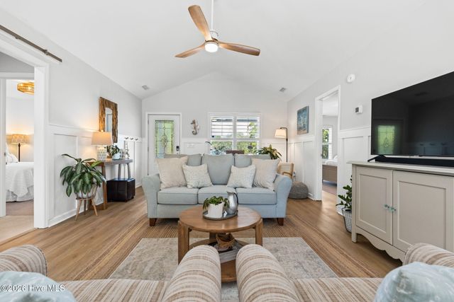 110 NE 17th Street, Oak Island, NC 28465