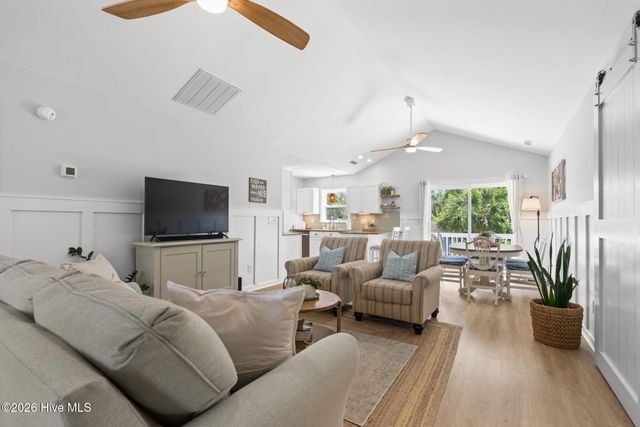 110 NE 17th Street, Oak Island, NC 28465