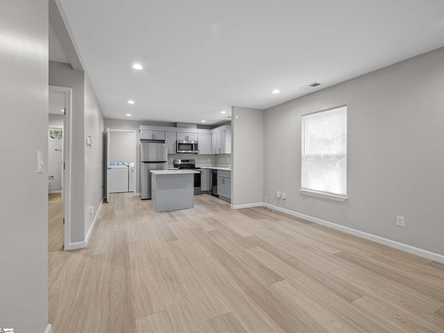 102 Prospect Avenue, Spartanburg, SC 29306