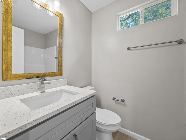 102 Prospect Avenue, Spartanburg, SC 29306