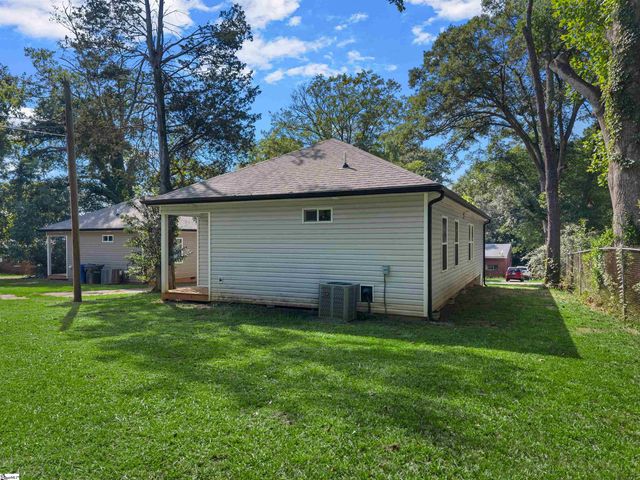 102 Prospect Avenue, Spartanburg, SC 29306