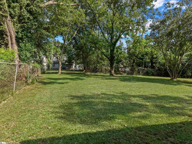 102 Prospect Avenue, Spartanburg, SC 29306