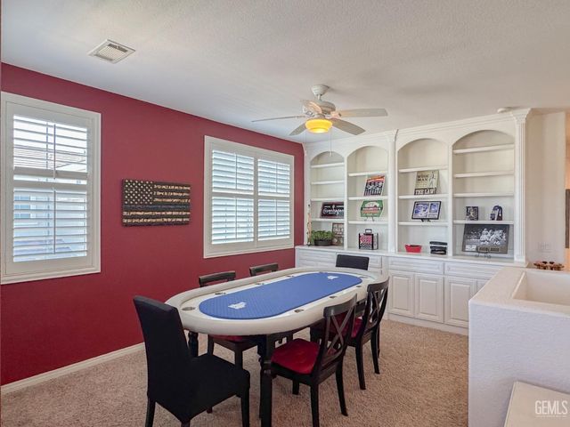 6000 Tandil Way, Bakersfield, CA 93306